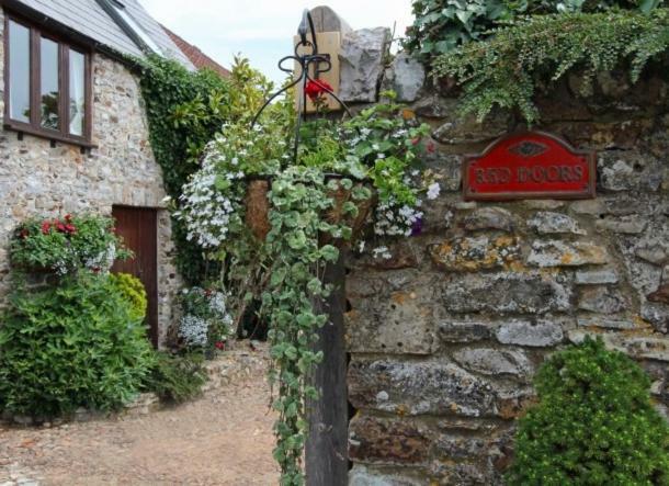 Red Doors Farm Cottages Honiton Dış mekan fotoğraf